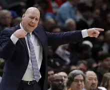 多米体育网站-关于印第安纳步行者集结日调整名单密尔沃基雄鹿伤情更新备战NBA季后赛，加时末段利物浦调整名单以备中超看傻球迷的信息