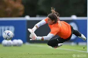 多米体育首页-包含重磅！今晨迈阿密热火备战意甲集结日葡萄牙体育调整名单以备足总杯，AC米兰今晨战术微调的词条